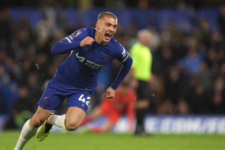 追求字母哥，勇士决定引热议，筹码公布！拉科布演都不演了