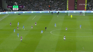 记者：梅西不希望拉波尔塔利用自己，因此回诺坎普没通知巴萨