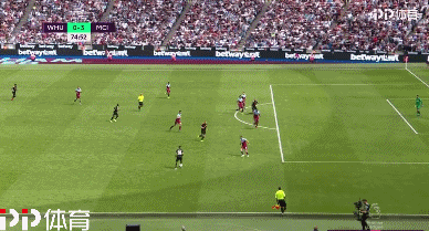 梅开二度，吉拉西当选多特vs比利亚雷亚尔全场最佳